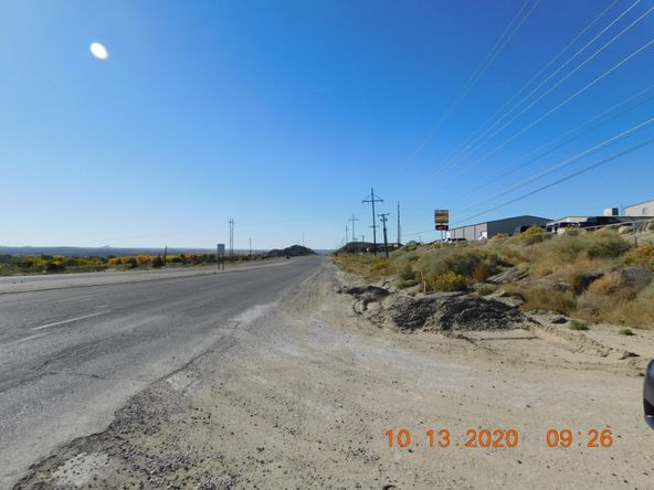1851 N 1st St, Bloomfield, NM 87413